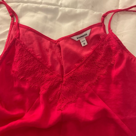 Pink top - Picture 2 of 3